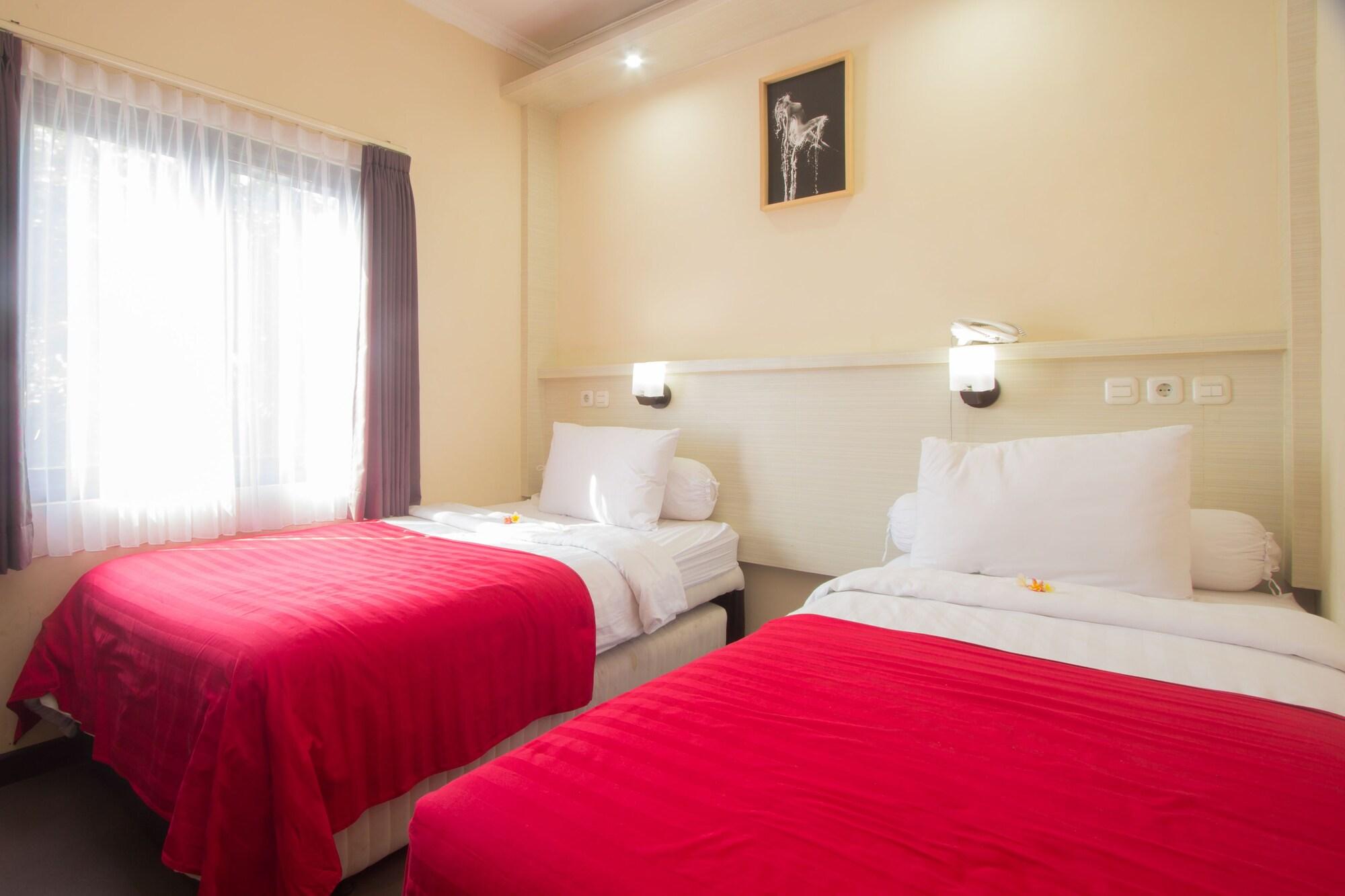 Maxi Hotel Kedonganan Jimbaran Dış mekan fotoğraf