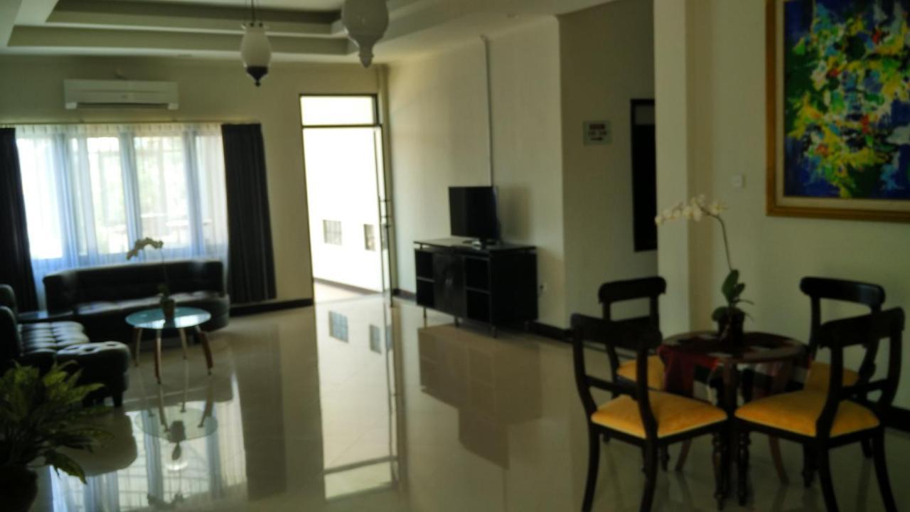 Maxi Hotel Kedonganan Jimbaran Dış mekan fotoğraf