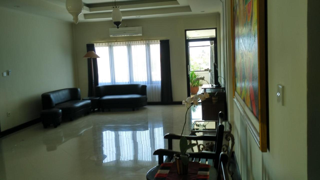 Maxi Hotel Kedonganan Jimbaran Dış mekan fotoğraf