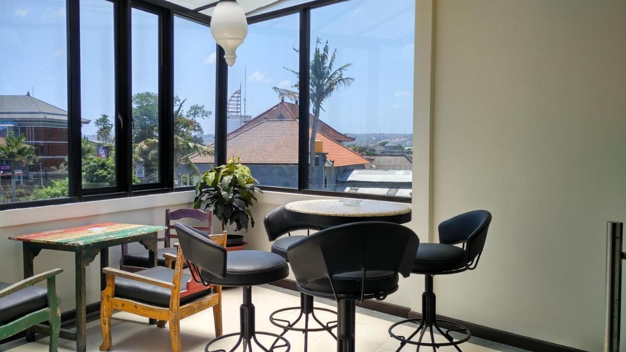 Maxi Hotel Kedonganan Jimbaran Dış mekan fotoğraf