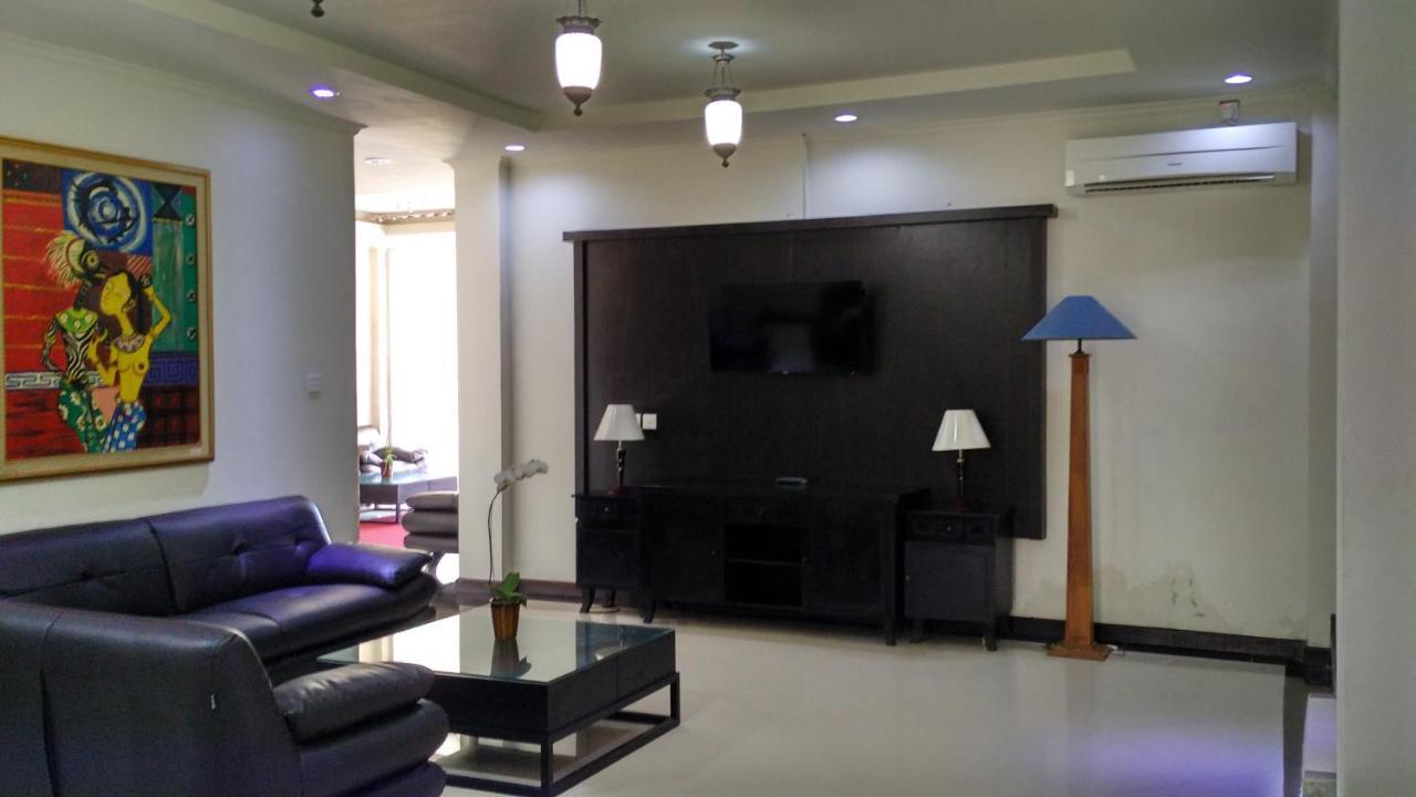 Maxi Hotel Kedonganan Jimbaran Dış mekan fotoğraf