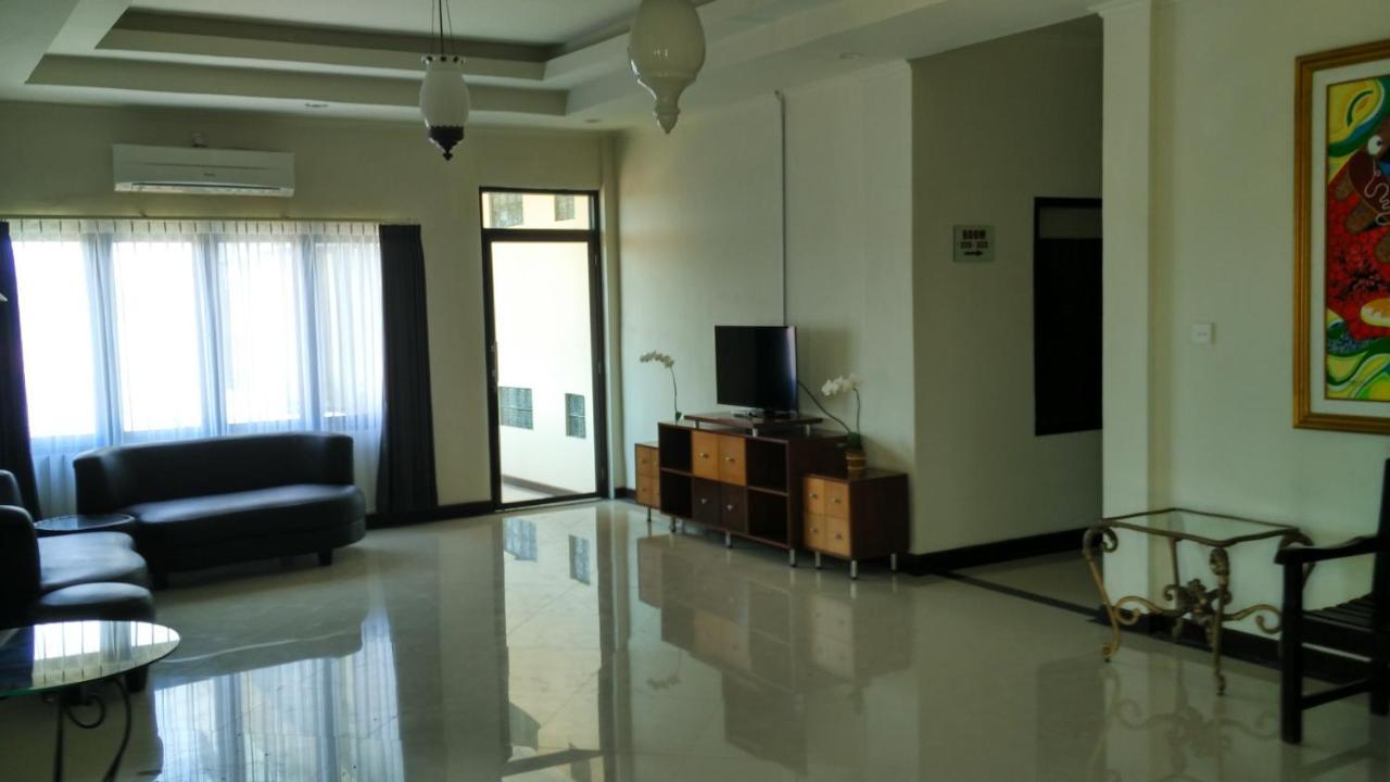 Maxi Hotel Kedonganan Jimbaran Dış mekan fotoğraf