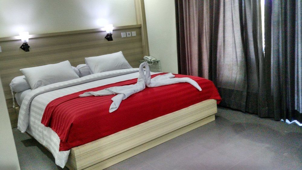 Maxi Hotel Kedonganan Jimbaran Dış mekan fotoğraf