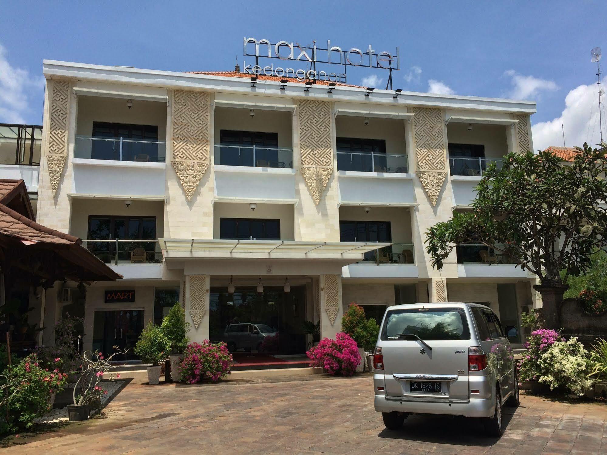 Maxi Hotel Kedonganan Jimbaran Dış mekan fotoğraf